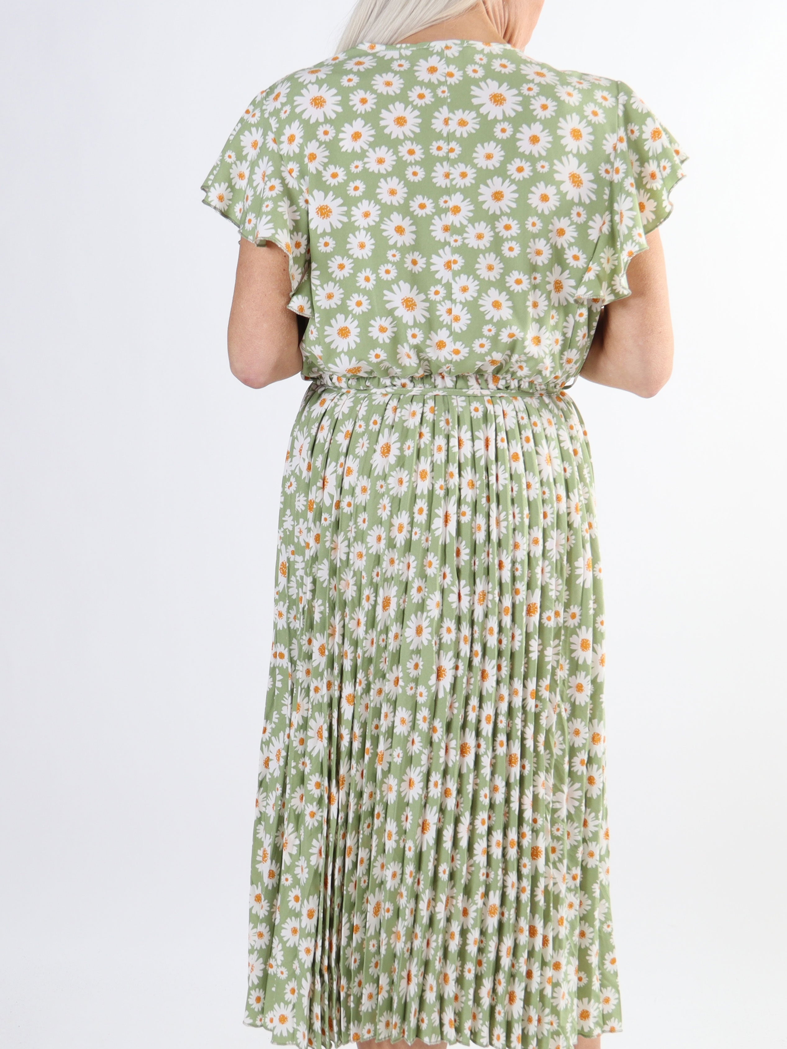 Callidora Flower - Klänning i plusstorlek med veck och volanger